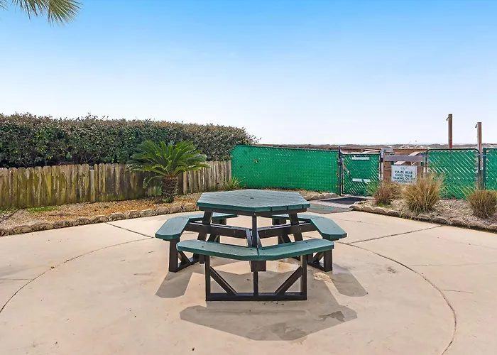 Beachfront With Private Balcony Pools Tennis Gyms & Saunas *