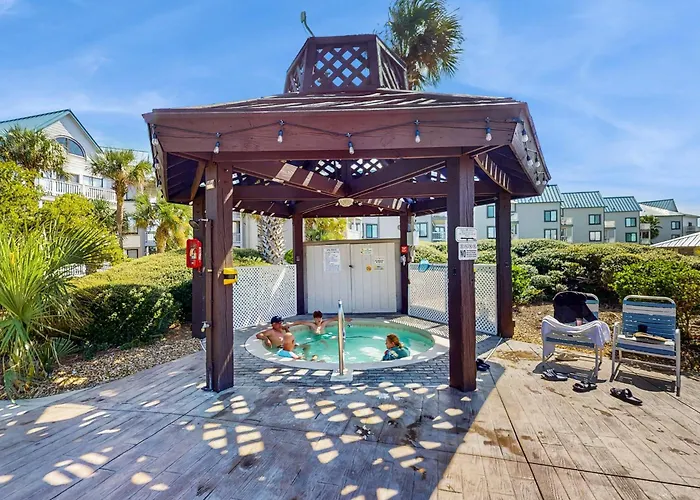 Beachfront With Private Balcony Pools Tennis Gyms & Saunas Holiday home