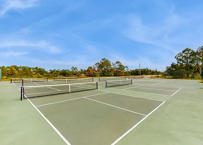 Holiday home Beachfront With Private Balcony Pools Tennis Gyms & Saunas *